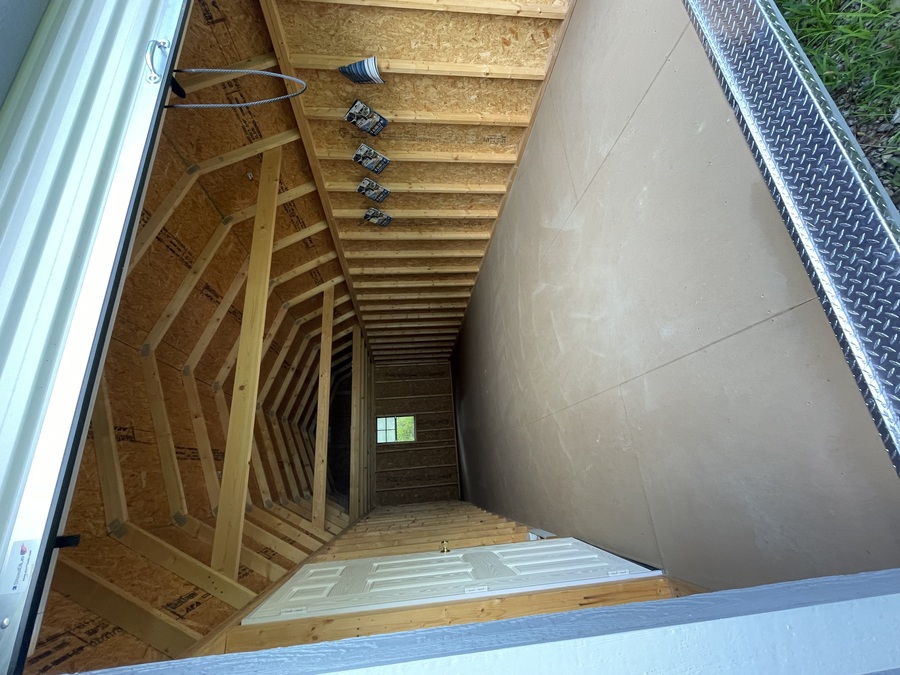 Lofted Barn Garage - 12x28